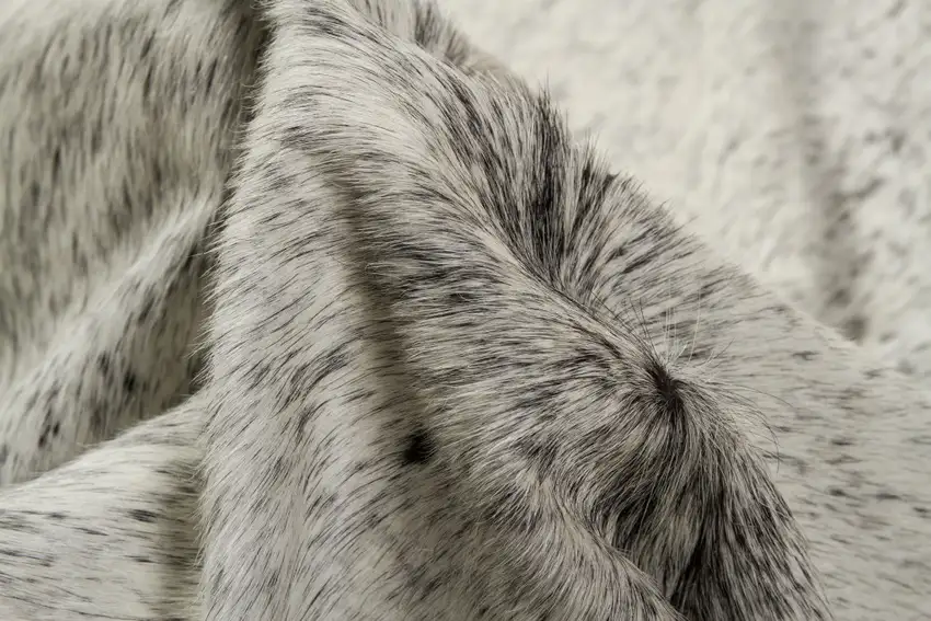 Light Gray Cowhide Hand Knotted Area Rug Photo 6