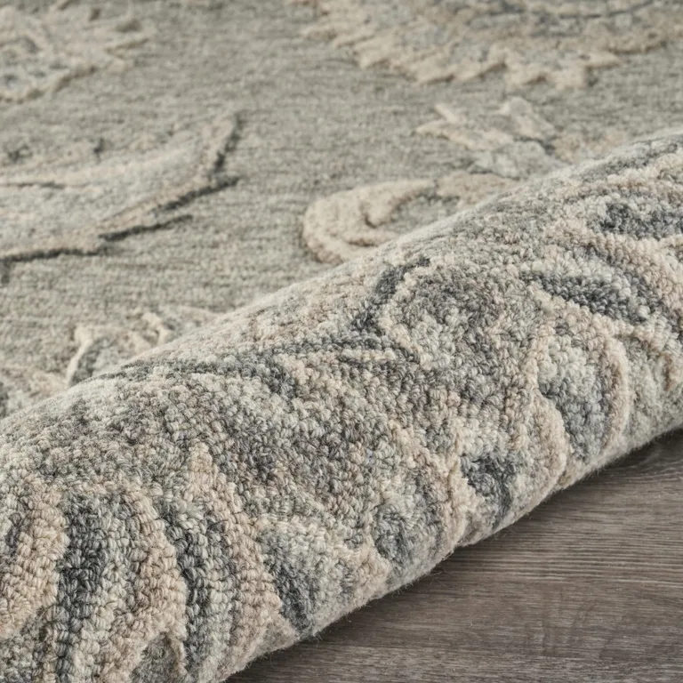 Light Gray Floral Area Rug Photo 4