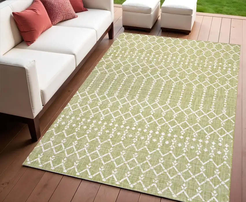 Light Green And Cream Trellis Indoor Outdoor Area Rug Photo 1
