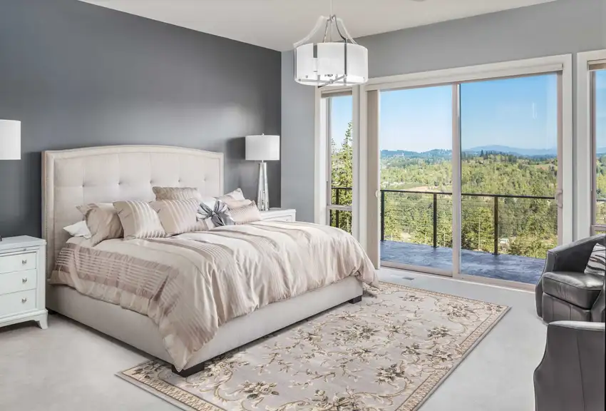 Light Grey Polypropylene Area Rug Photo 6