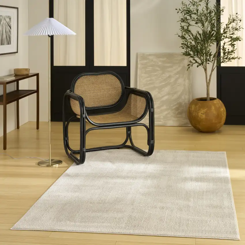 Light Taupe Geometric Area Rug Photo 7