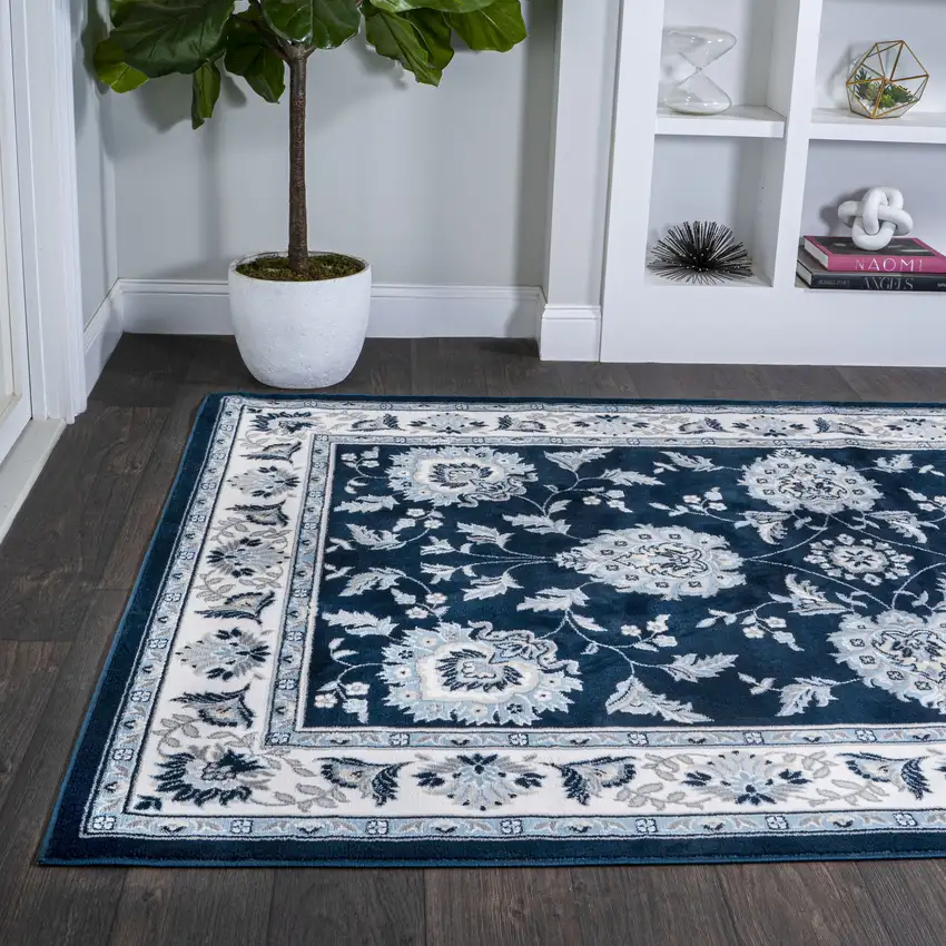 Medallion Area Rug Photo 7