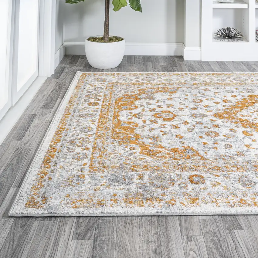 Medallion Area Rug Photo 7