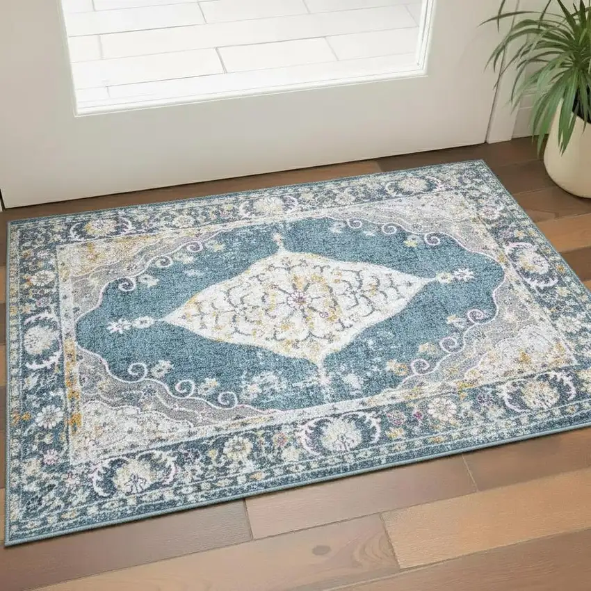 Medallion Area Rug Photo 1