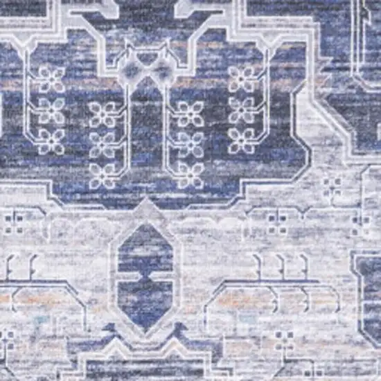 Medallion Area Rug Photo 3