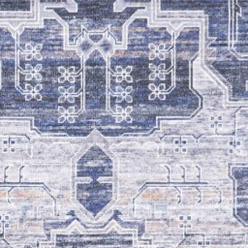 Medallion Area Rug Photo 3