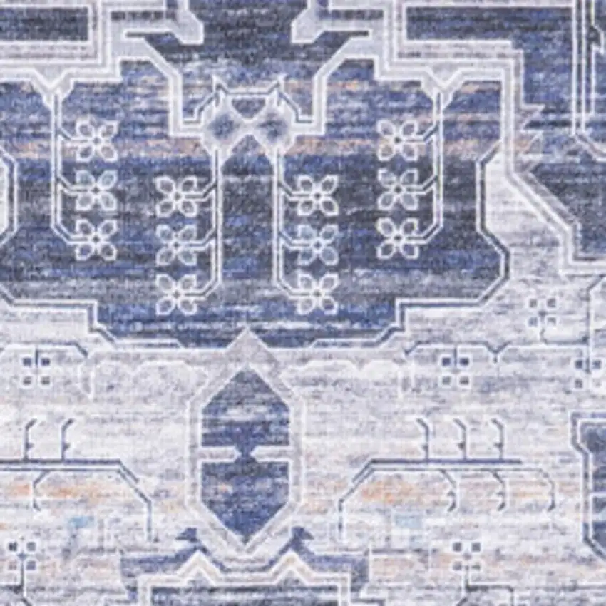 Medallion Area Rug Photo 3