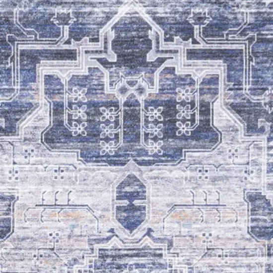 Medallion Area Rug Photo 3