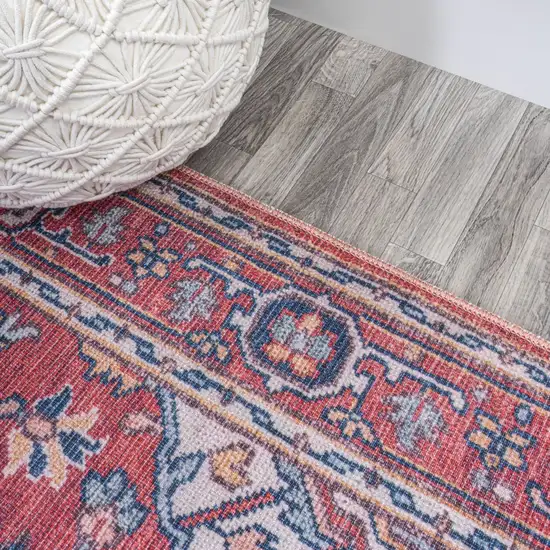 Medallion Area Rug Photo 6