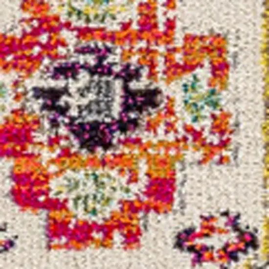 Medallion Area Rug Photo 3