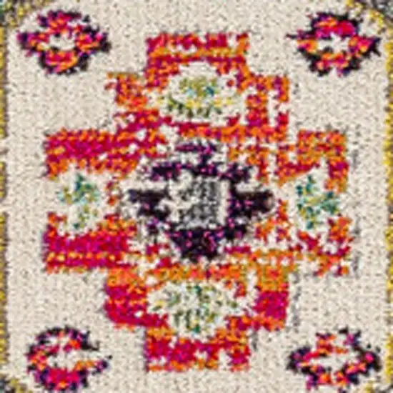 Medallion Area Rug Photo 4