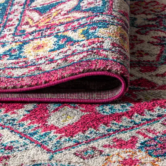 Medallion Area Rug Photo 6
