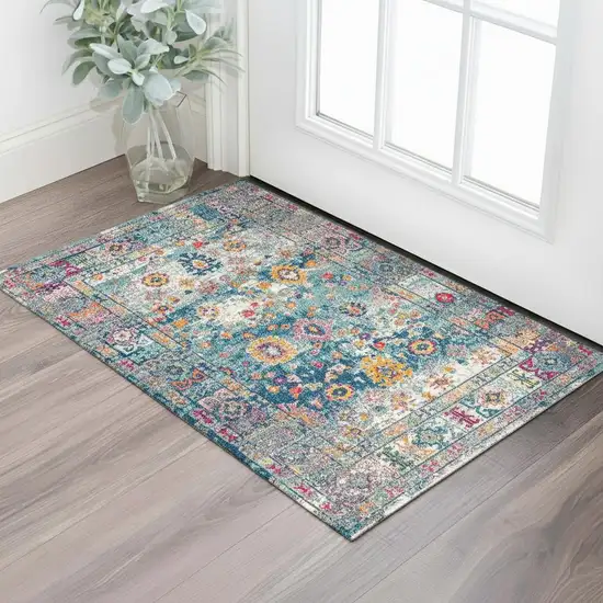 Medallion Area Rug Photo 1