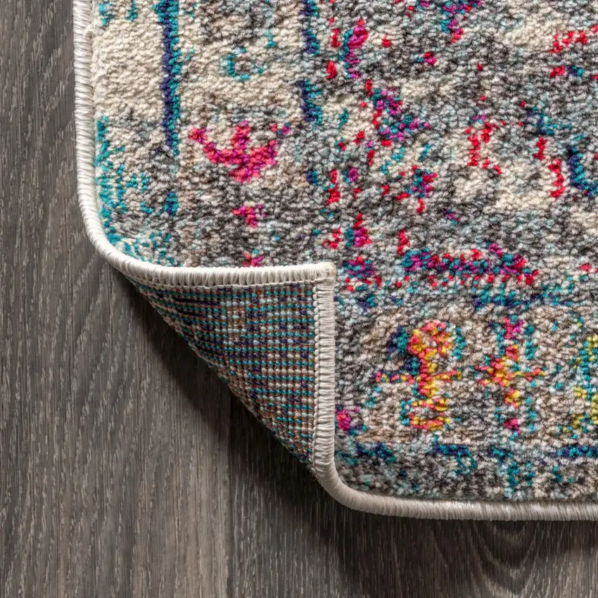 Medallion Area Rug Photo 7