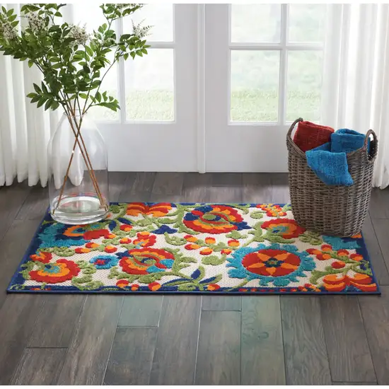 Green And Ivory Indoor Outdoor Area Rug Photo 4