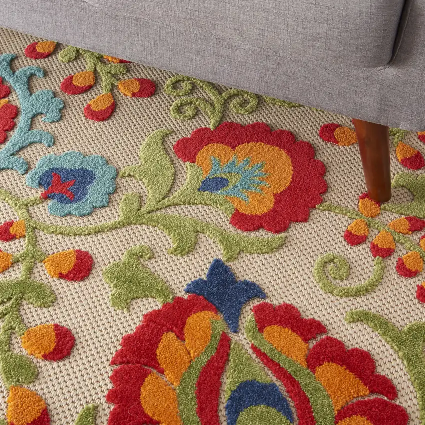 4' X 6' Green And Ivory Indoor Outdoor Area Rug Photo 9