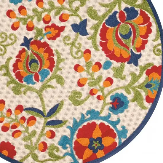 4' Green And Ivory Round Indoor Outdoor Area Rug Photo 7