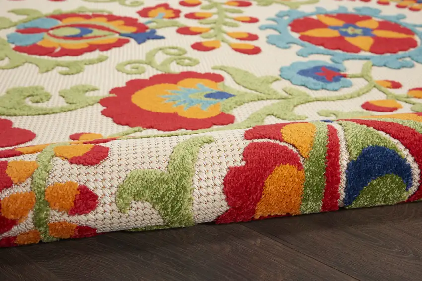 Green And Ivory Indoor Outdoor Area Rug Photo 4
