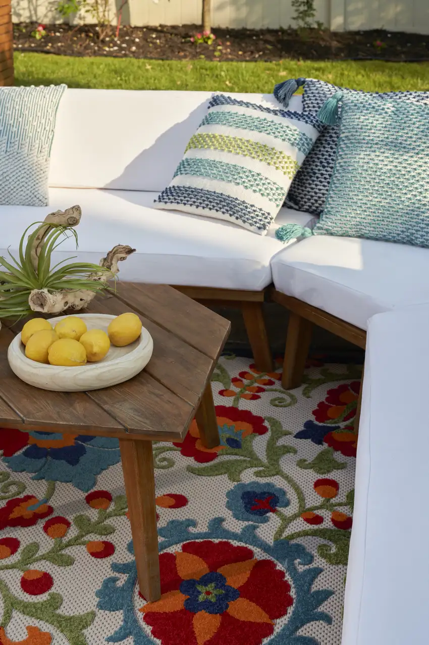 Multicolor Floral Indoor Outdoor Area Rug Photo 8