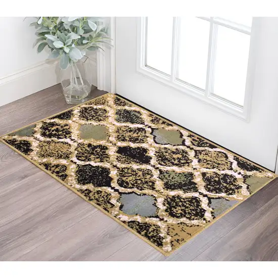 Multi Color Quatrefoil Power Loom Distressed Stain Resistant Area Rug Photo 1