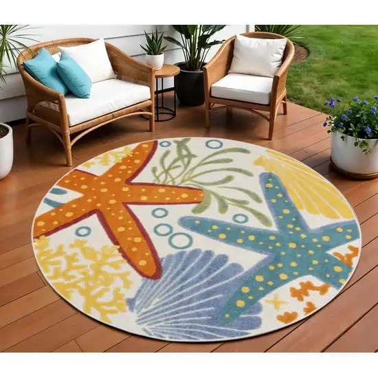 8' Yellow And Ivory Round Indoor Outdoor Area Rug Photo 2