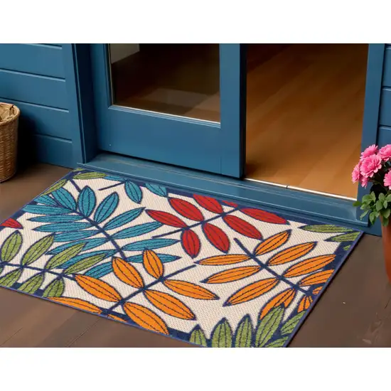Ivory And Blue Floral Indoor Outdoor Area Rug Photo 2
