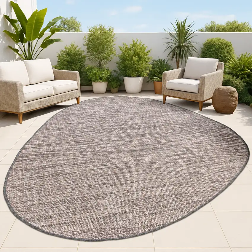 Natural And Black Medallion Indoor Outdoor Area Rug Photo 4