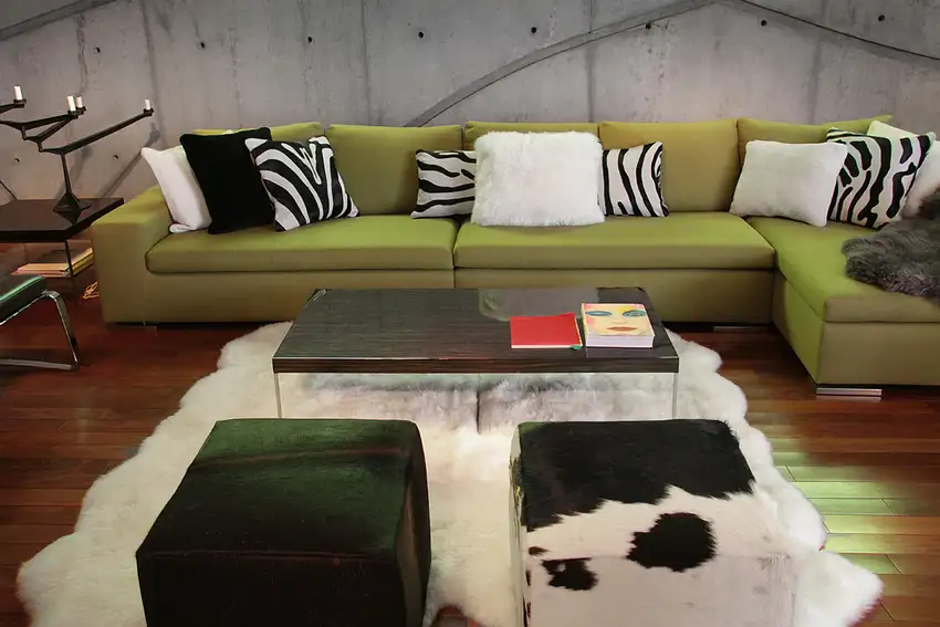 Natural New Zealand Sheepskin Area Rug Photo 3