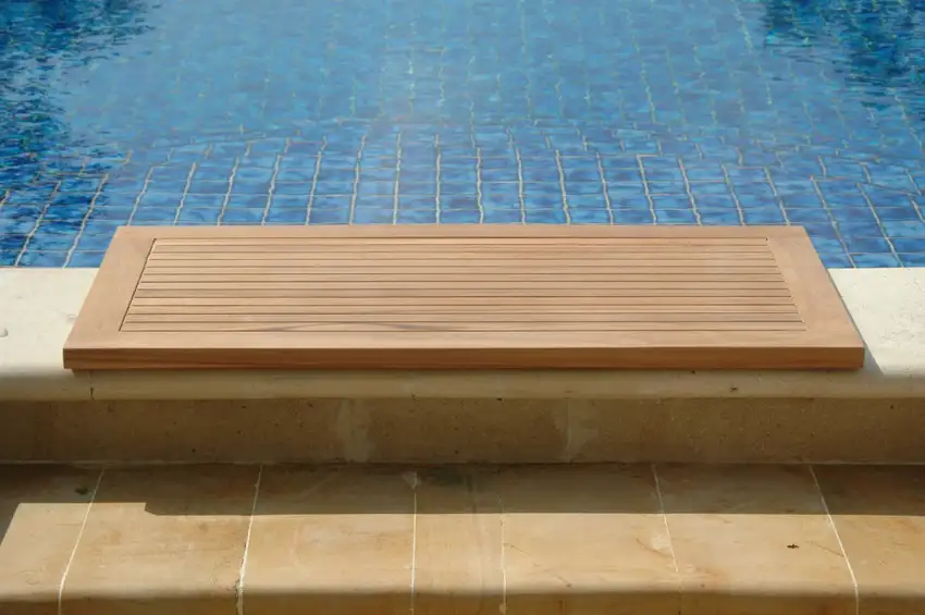 Natural Teak 39