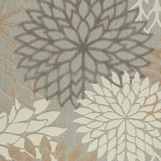 Gray And Ivory Indoor Outdoor Area Rug Photo 3