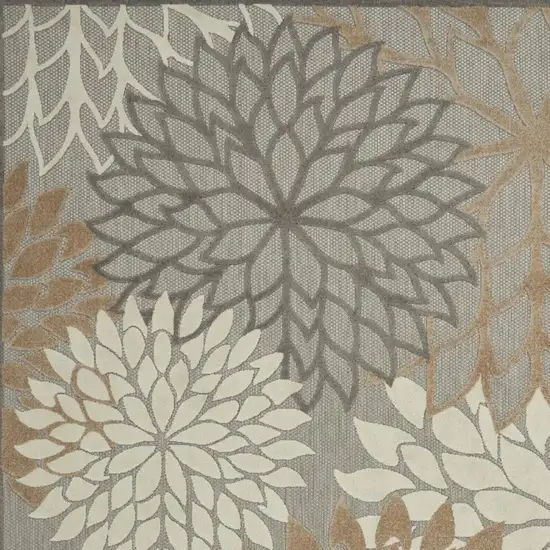 Gray And Ivory Indoor Outdoor Area Rug Photo 3