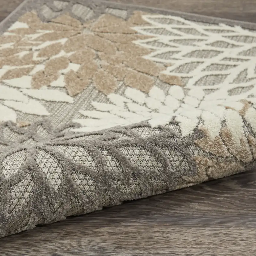 Gray And Ivory Indoor Outdoor Area Rug Photo 9