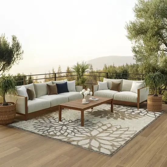 Gray And Ivory Indoor Outdoor Area Rug Photo 6
