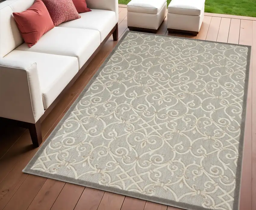 Gray And Ivory Indoor Outdoor Area Rug Photo 2