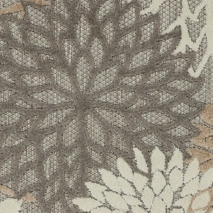 8' Gray And Ivory Indoor Outdoor Area Rug Photo 3