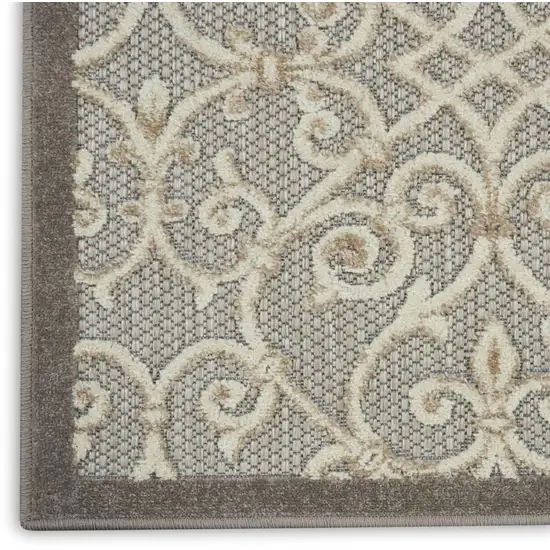 8' Gray And Ivory Indoor Outdoor Area Rug Photo 9