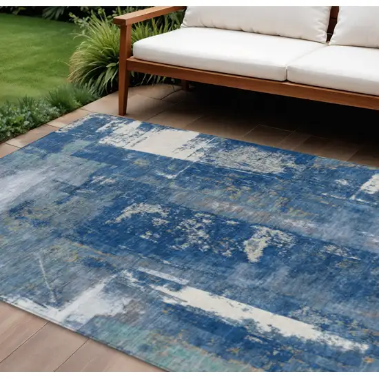 Navy Blue And Ivory Abstract Washable Indoor Outdoor Area Rug Photo 2