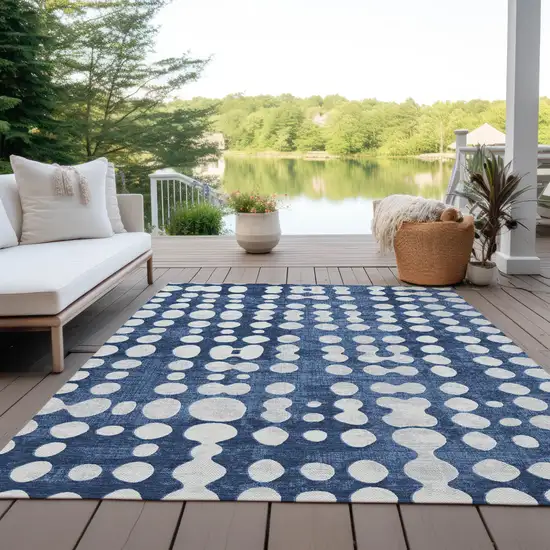Navy Blue And Ivory Abstract Washable Indoor Outdoor Area Rug Photo 8