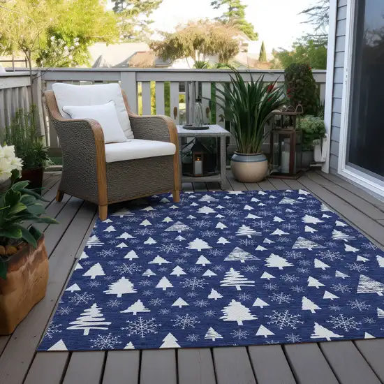Navy Blue And Ivory Botanical Leaves Washable Indoor Outdoor Area Rug Photo 8