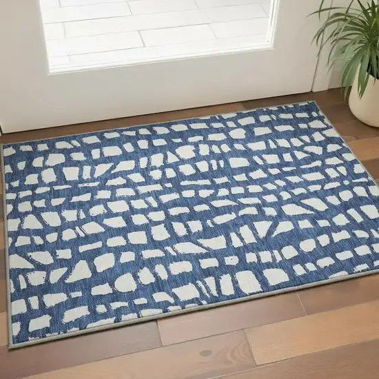 Navy Blue And Ivory Cobblestone Washable Area Rug With UV Protection Photo 2
