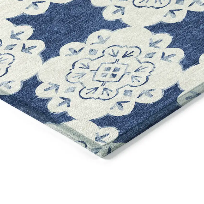 Navy Blue And Ivory Quatrefoil Washable Indoor Outdoor Area Rug Photo 5