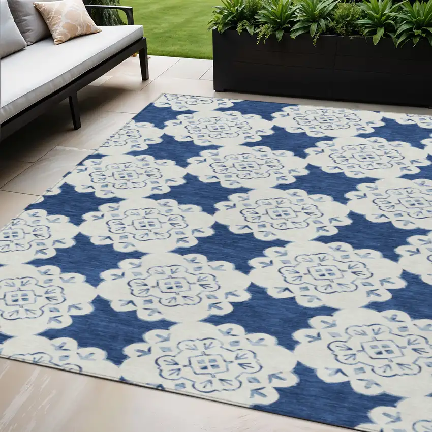 Navy Blue And Ivory Quatrefoil Washable Indoor Outdoor Area Rug Photo 1