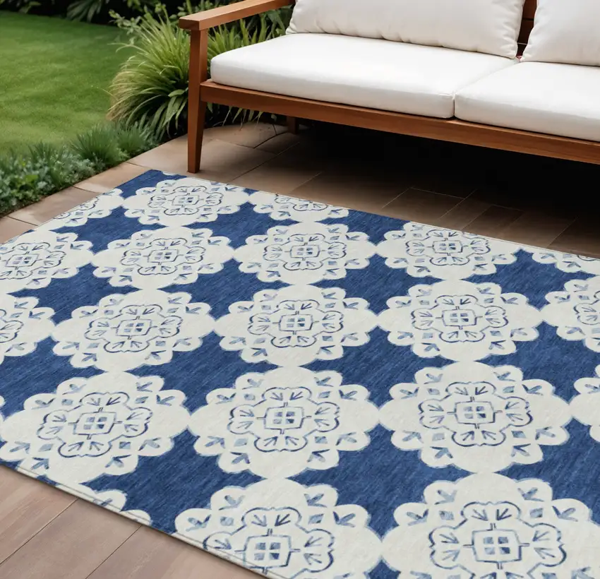 Navy Blue And Ivory Quatrefoil Washable Indoor Outdoor Area Rug Photo 1