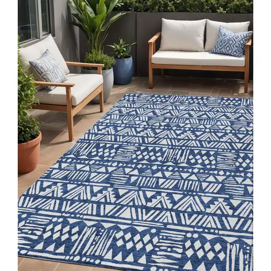 Navy Blue And Ivory Southwestern Washable Indoor Outdoor Area Rug Photo 1