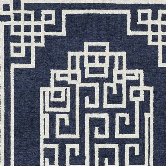 5'X7' Navy Blue Ivory Hand Tufted Bordered Greek Key Indoor Area Rug Photo 8