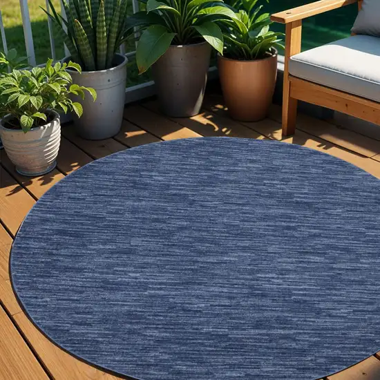 Blue Round Indoor Outdoor Area Rug Photo 2