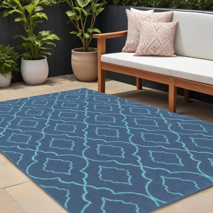Blue Geometric Stain Resistant Indoor Outdoor Area Rug Photo 1