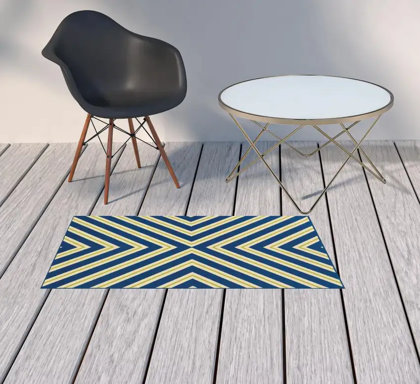 Navy Geometric Stain Resistant Indoor Outdoor Area Rug Photo 2