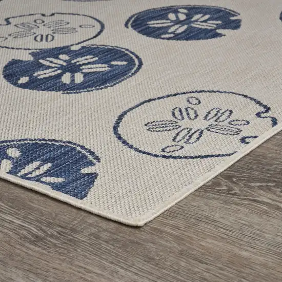 Navy Sand Dollars Indoor Outdoor Area Rug Photo 6