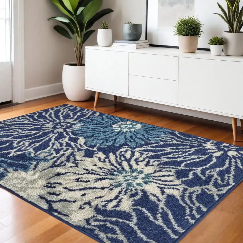 Blue And Ivory Floral Area Rug Photo 2